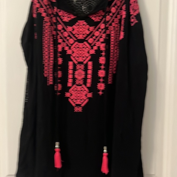 BLACK/PINK LACE CTHRU BACK TASSELS TIE FRONT Braided sleeves TOP XL🫶🏼 - Picture 6 of 8